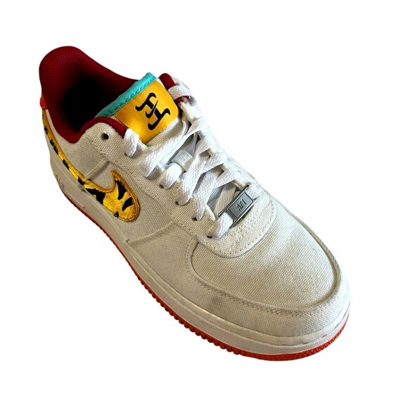 Nike Air Force 1 Low LX Year Of The Tiger White Gold Red DR0148-171 Womens 6.5 - Picture 1 of 13